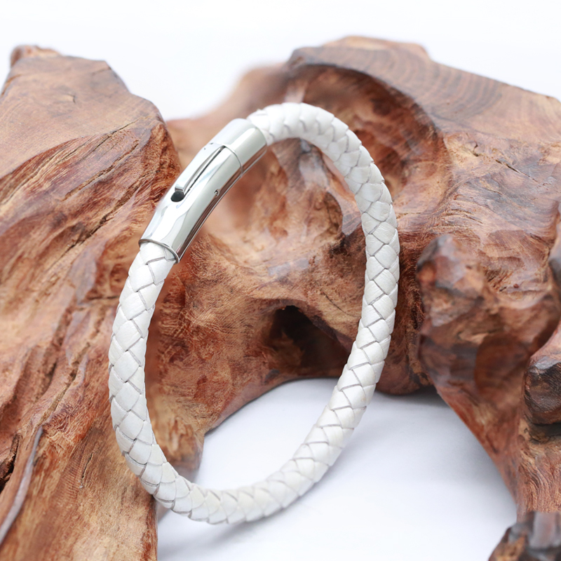 2022 New Design Braided Leather Mens Bracelet Stainless Steel Snap Clasp Woven Leather Bangle Bracelet