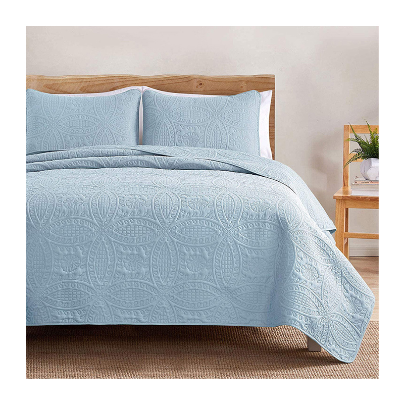 White Modern Style Queen Lightweight Microfiber Coverlet 3 Piece Set  Home Quilt Set