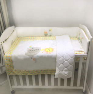 One piece for sale 100% Cotton Cartoon Cute Newborn Bed Baby Quilt