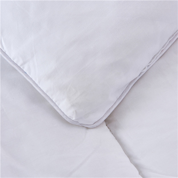 Hot Sale Accept  Hotel Quilting Supplies Cotton Quilt For Adult Baby