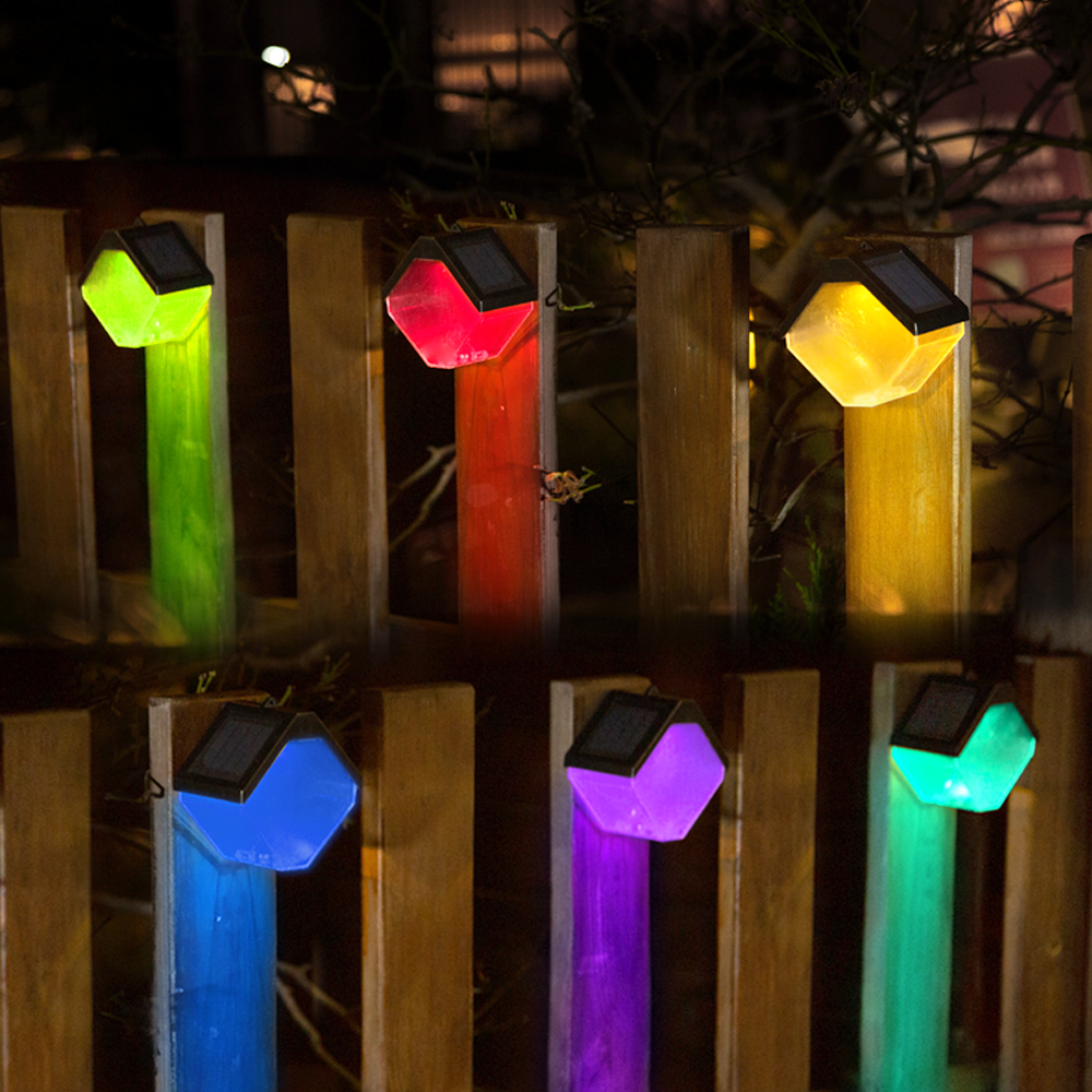 Waterproof LED Solar Garden Lights Outdoor Lighting for Lawn and Landscape Decoration