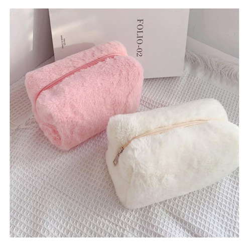 Fashion Design Soft Faux Fur Petty Pastel Fluffy Furry Make Up Bag Cosmetic Pouch Case