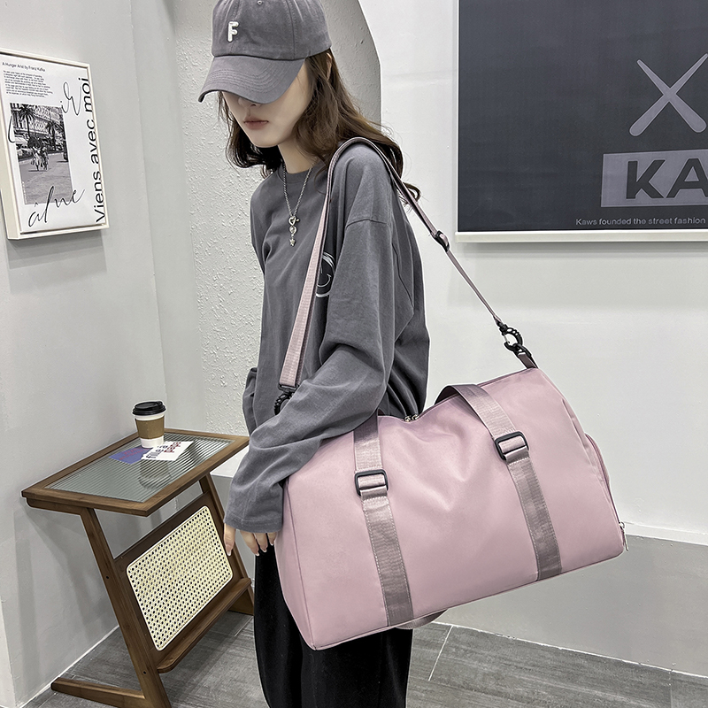 Multi Functional Portable Gym Bag with Shoe Compartment Outdoor Sports & Travel Duffel Bag