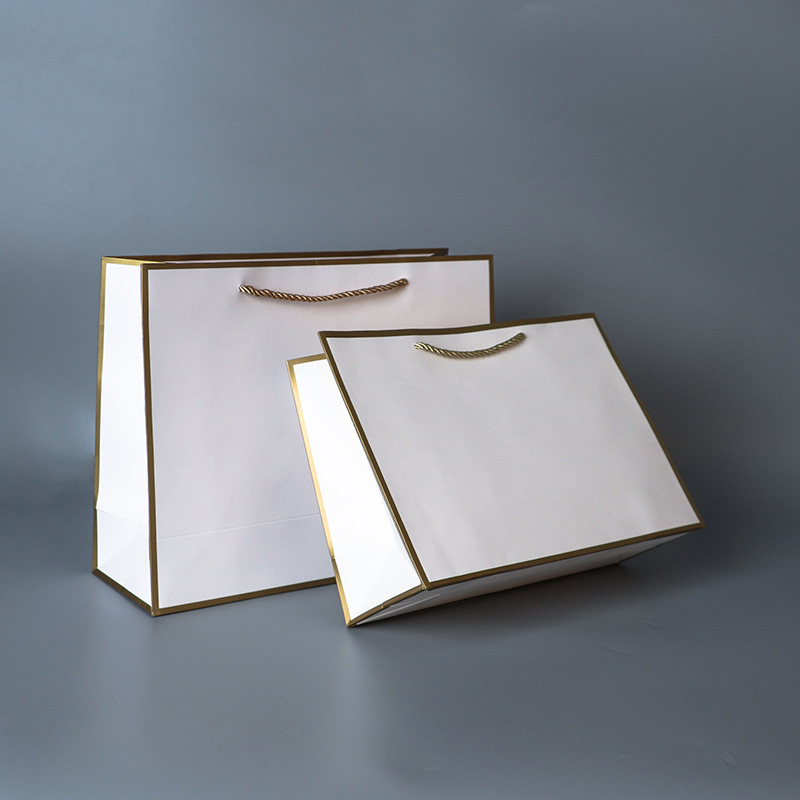 Fashion Boutique Luxury Retail Accept  Your Own  Small Carry Paper Gift Shopping Bags With Ribbon Handle