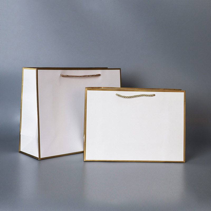 Fashion Boutique Luxury Retail Accept  Your Own  Small Carry Paper Gift Shopping Bags With Ribbon Handle