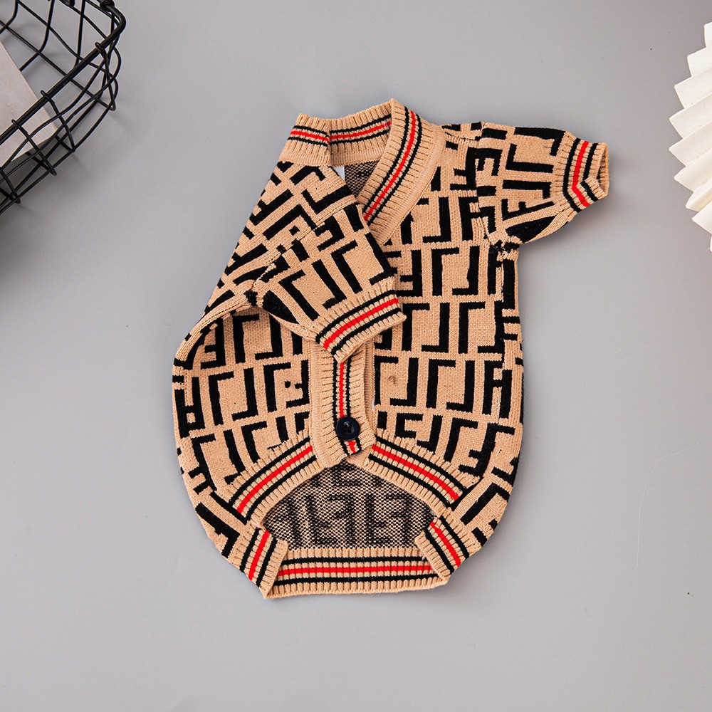 2022   Dog Sweater Luxury Designer Dog Clothes French Dog Clothes Luxury Brand Fashion Hand Knit Pet Sweater