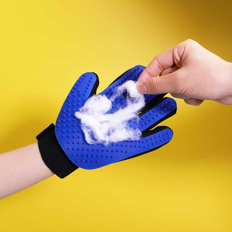Upgraded Pet Hair Removal Gloves Gentle Deshedding & Massaging Mitts for Efficient Pet Grooming ﻿