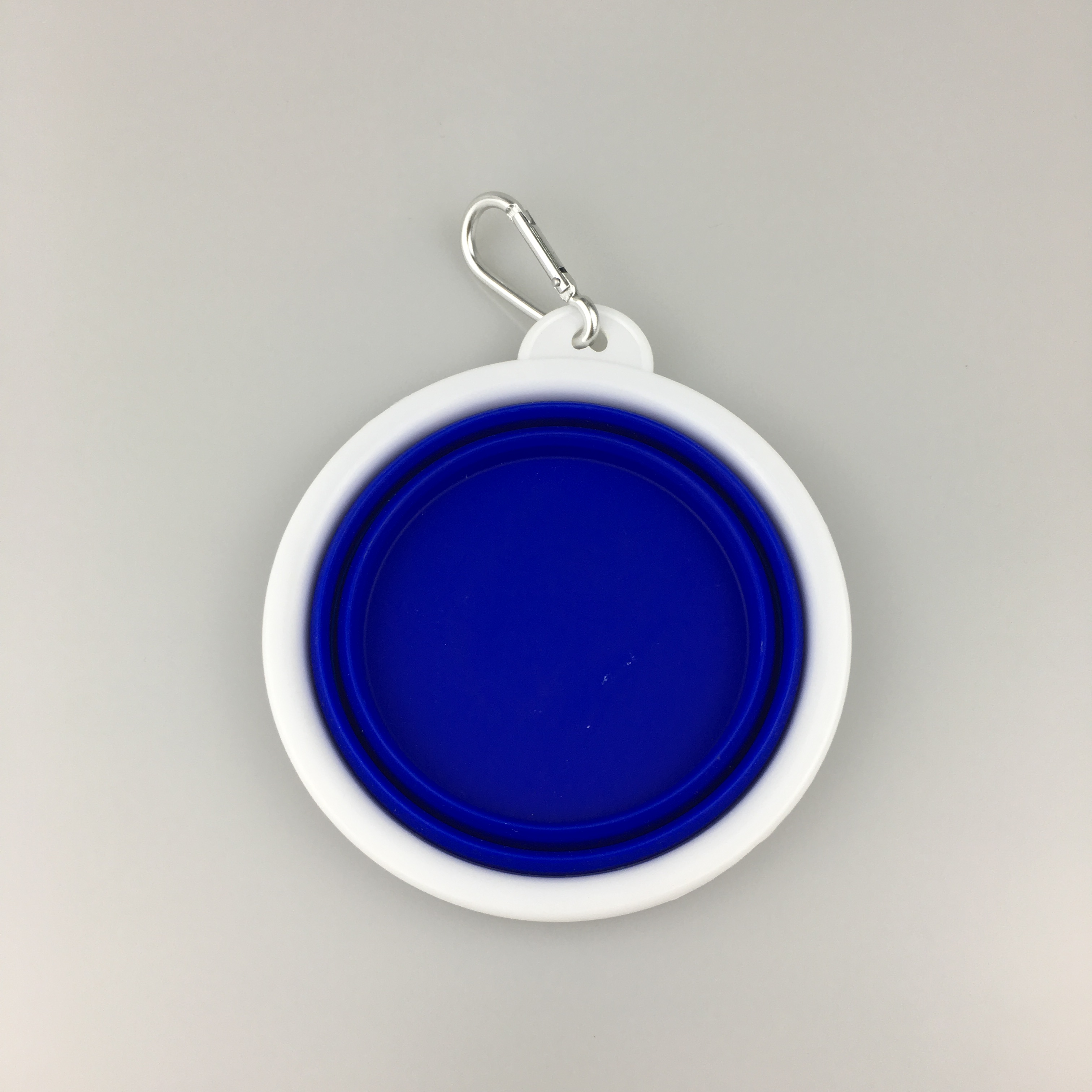 Easy to carry a folded silicone pet bowl