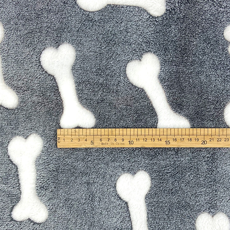2022 Fashionable 220 Gsm 100 Polyester Double Side Bone Offset Printed Flannel Fleece Fabric for Sleepwear and Blanket o