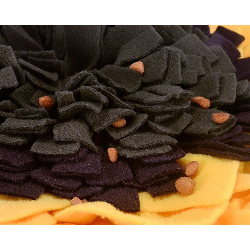 Relaxlines new design washable sniffing puzzle smell pad slow feeding training dogs stress release pad