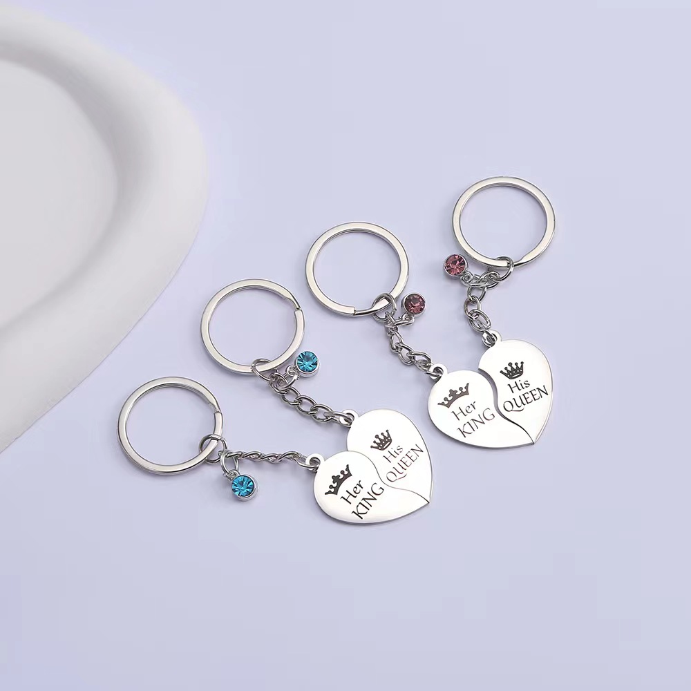 Popular stainless steel heart-shaped creative keychain pendant bag decoration
