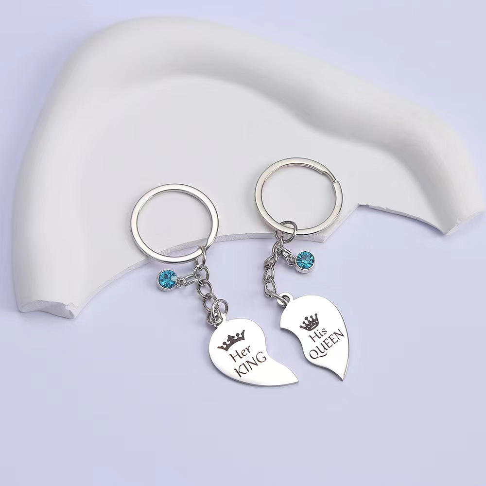 Popular stainless steel heart-shaped creative keychain pendant bag decoration