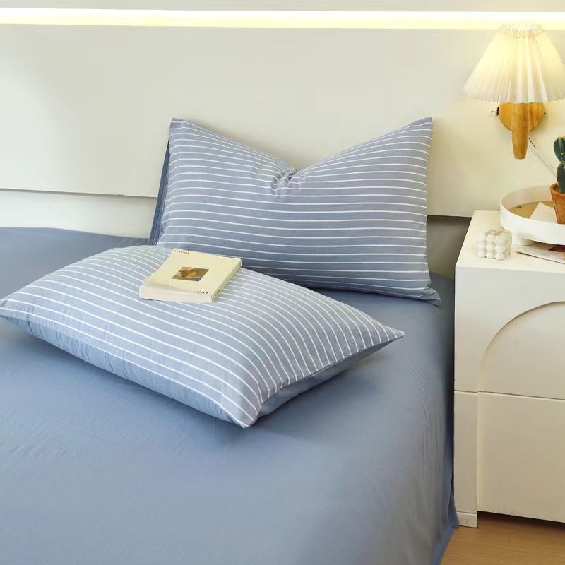 Soft Plaid Cotton Pillowcases (Pair)