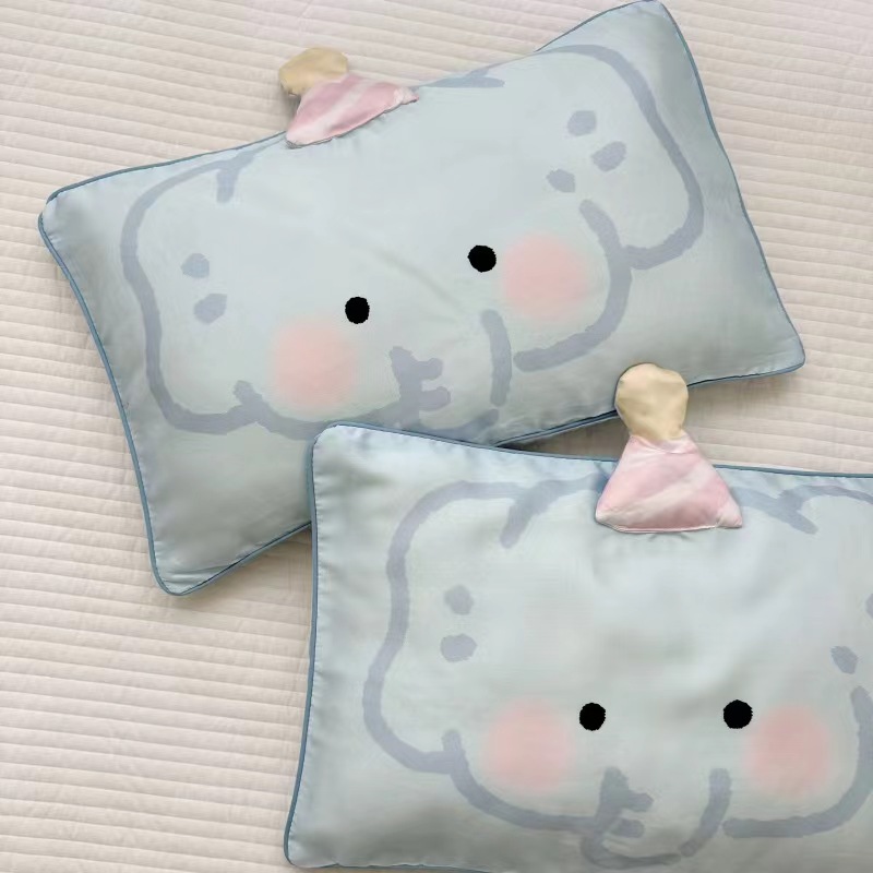 Cute Cartoon Animal-farm Pillowcase (1 case)