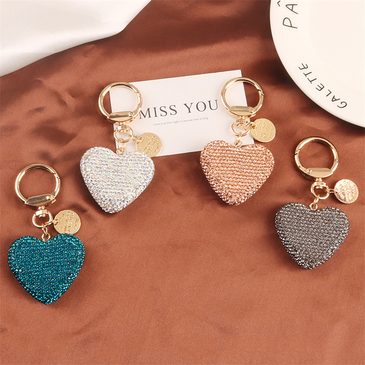 Fashion Trendy Beautiful Colorful Heart Shape 3d Metal Crystal Key Chain