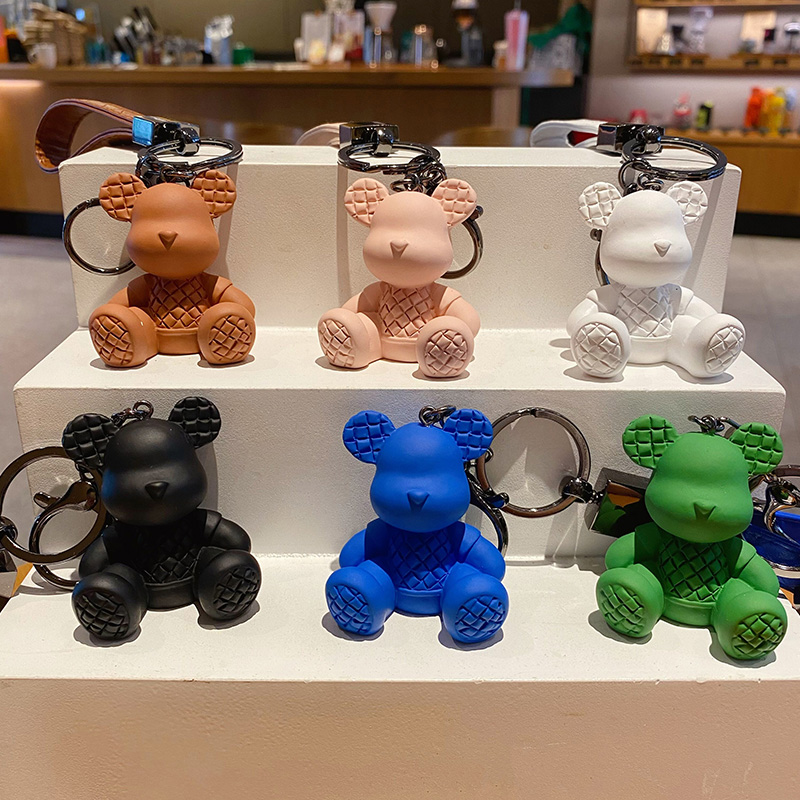Cute Kawaii Bear Key Chain 3D Resin Plastic Keychain Bag Accesorios