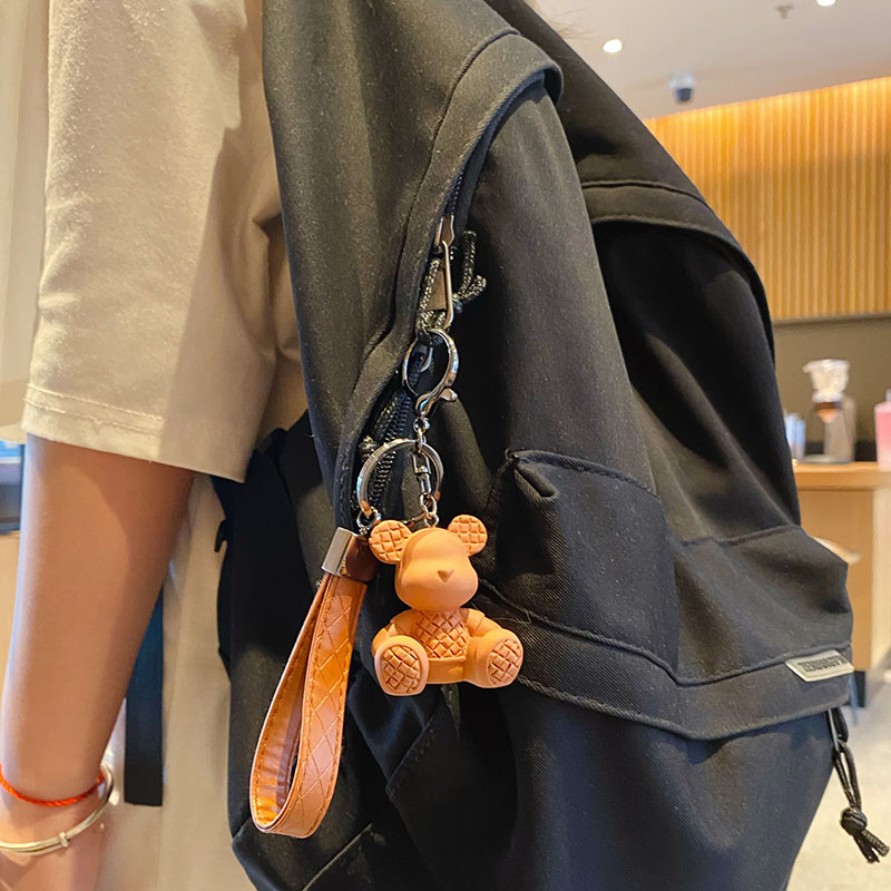 Cute Kawaii Bear Key Chain 3D Resin Plastic Keychain Bag Accesorios