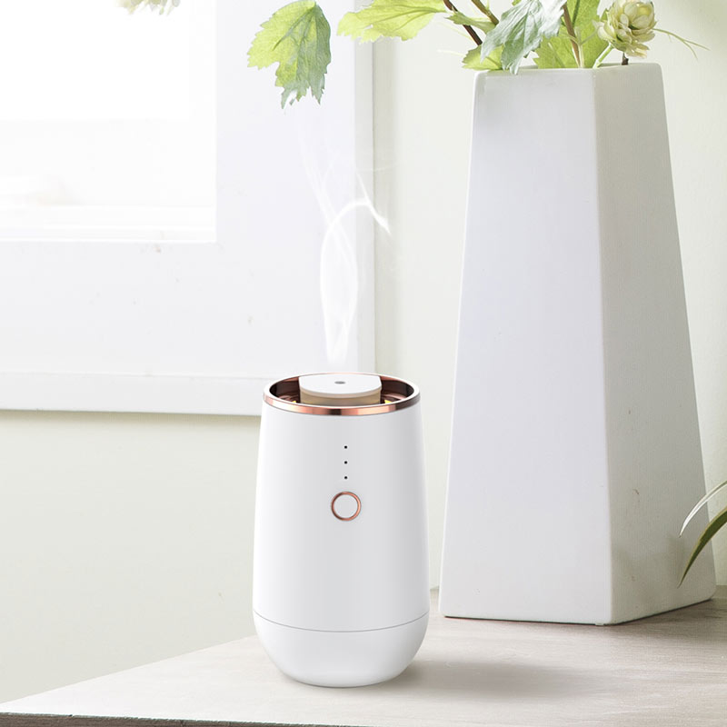 SCENTA Scent Delivery Machine Luxury Plastic Battery Operated Essential Oil Aromatherapy Humidifier