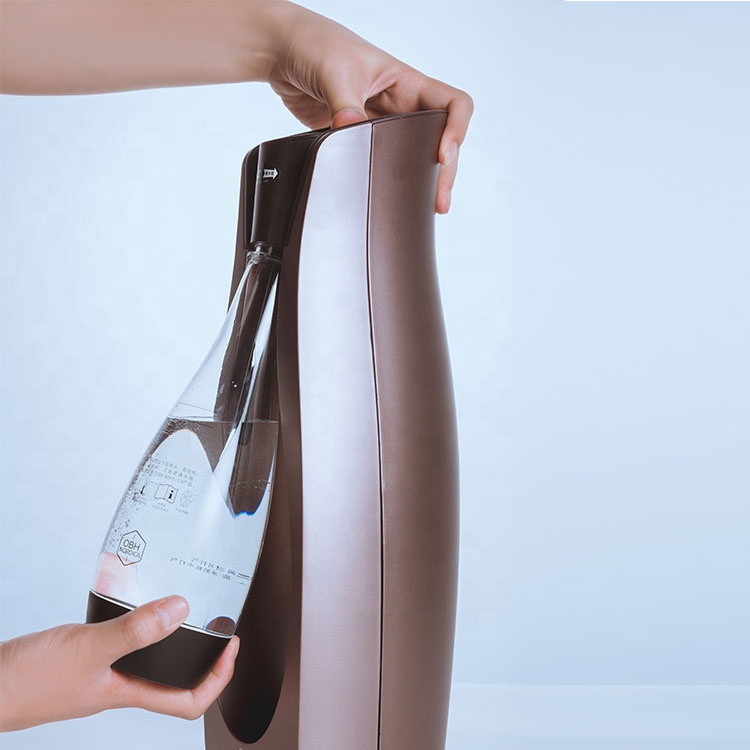 New Arrival Home Refill Soft Drink Soda Stream Desktop Co2 Carbonated Soda Maker Sparkling Water Maker