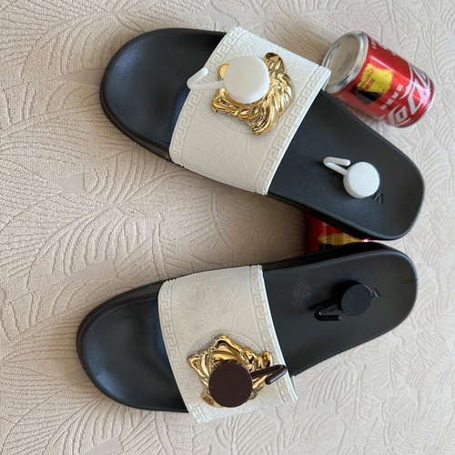 Hot Sale Famous Brand Summer Sandals For Women Slides Women Slides For Ladies Women's Slippers