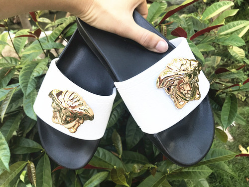 latest women and man platform shoes with head ornament one-piece non-slip beach comfortable casual slippers for man