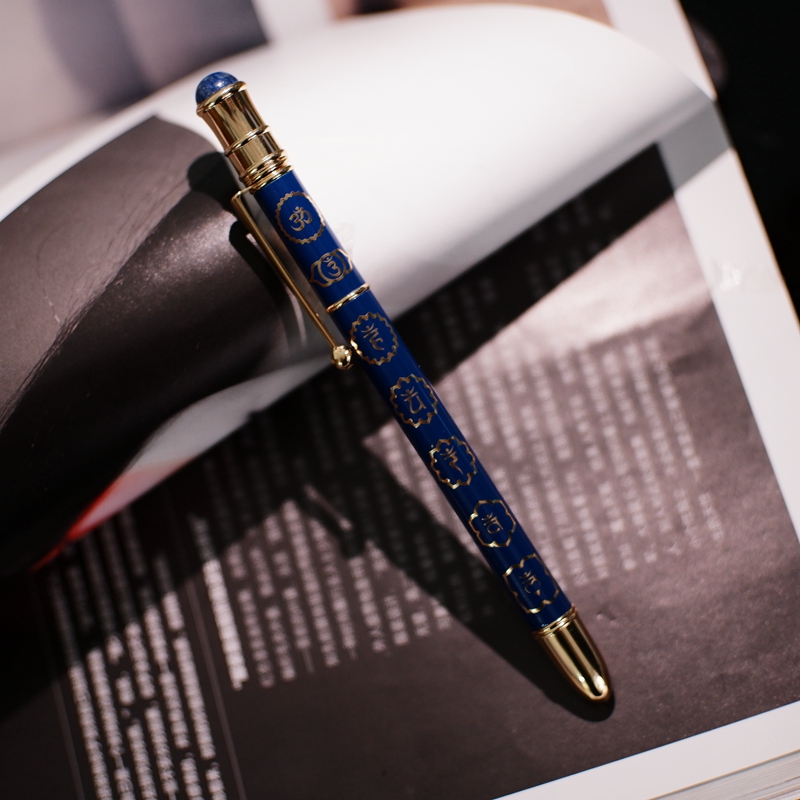  Quality 5 ml Clear Frosted Perfume Unique Design Essential Oil Pen