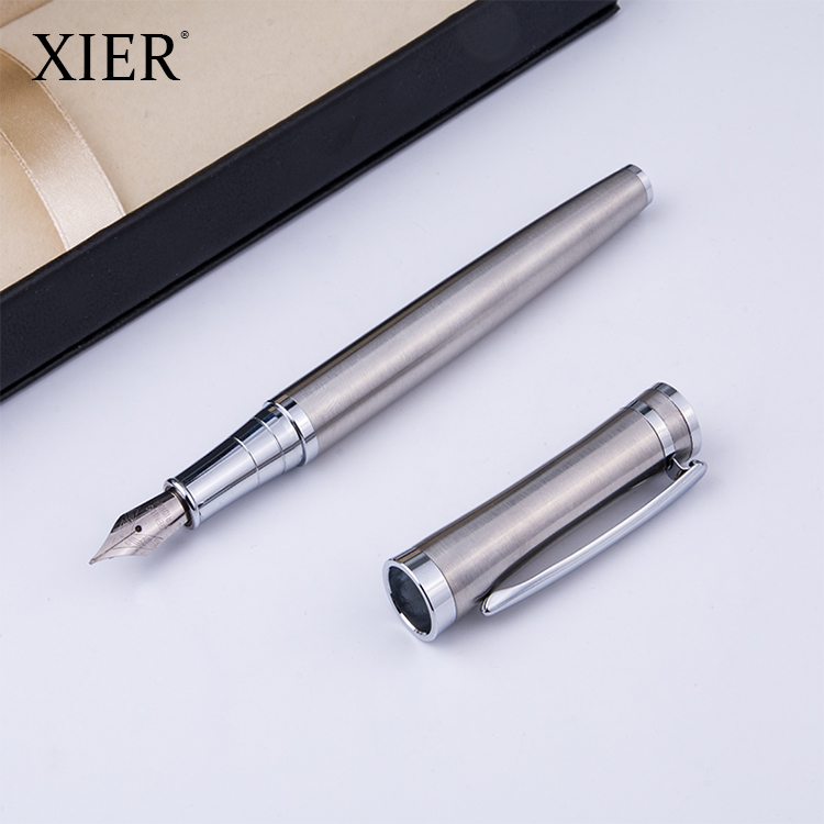 New Fashion Metal Pen Nice and Good Quality Promotional Gift Students Office Multi Color Metal Fountain Pen
