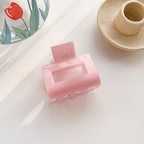 Korean-style Acetate Geometric Square Hair Claw, Minimalist and Elegant Hair Clip for Women's Bun and Nape Hairstyle, Ve