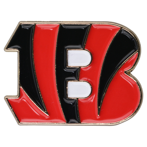 Bad Bunny Cute PVC Brooch pins for women Backpack Pins Personality Hat enamel Pin Charm Jewelry