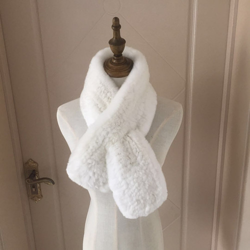 New Winter Women's Genuine Y2K Real Rex Rabbit Fur Scarves Hand Knitted Scarf