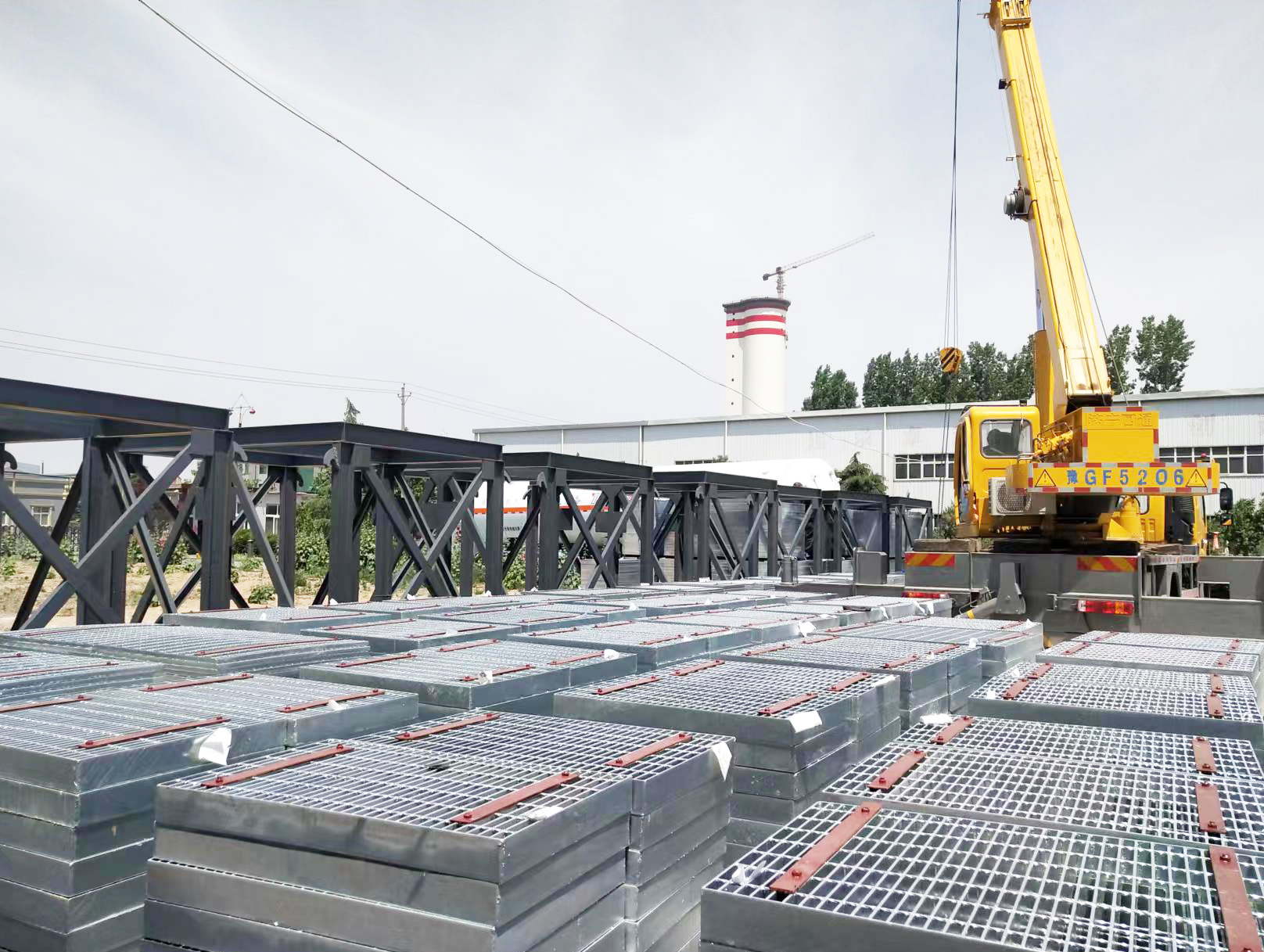 Outdoor Heavy Duty  Metal Grid Steel Walk Flooring Bar Grating serrated steel grating