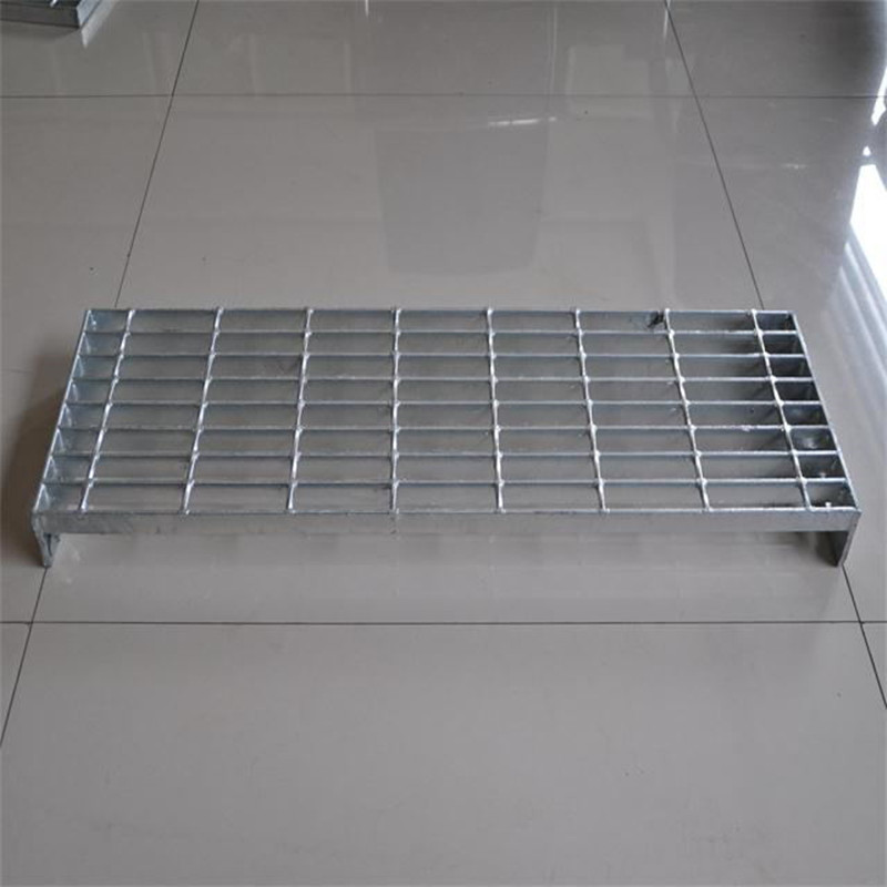 Welded Steel Bar Grating For Fire Tryck Platform Galvanized or Painted Feature decorative metal grating