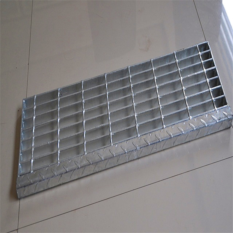 Welded Steel Bar Grating For Fire Tryck Platform Galvanized or Painted Feature decorative metal grating
