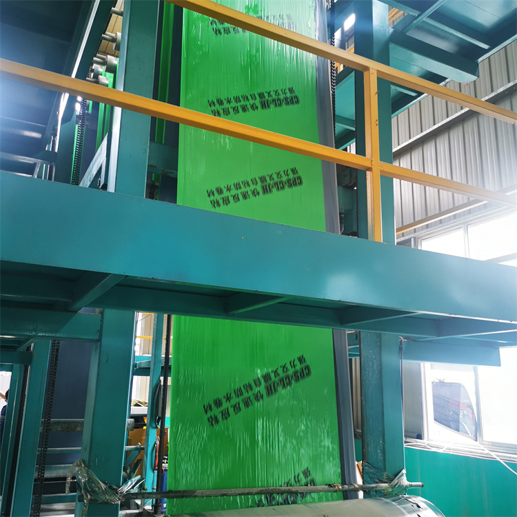 China  Price Bitumen Waterproofing Membrane 3mm PY Self-Adhesive Polymer Modified Asphalt Waterproof Membrane