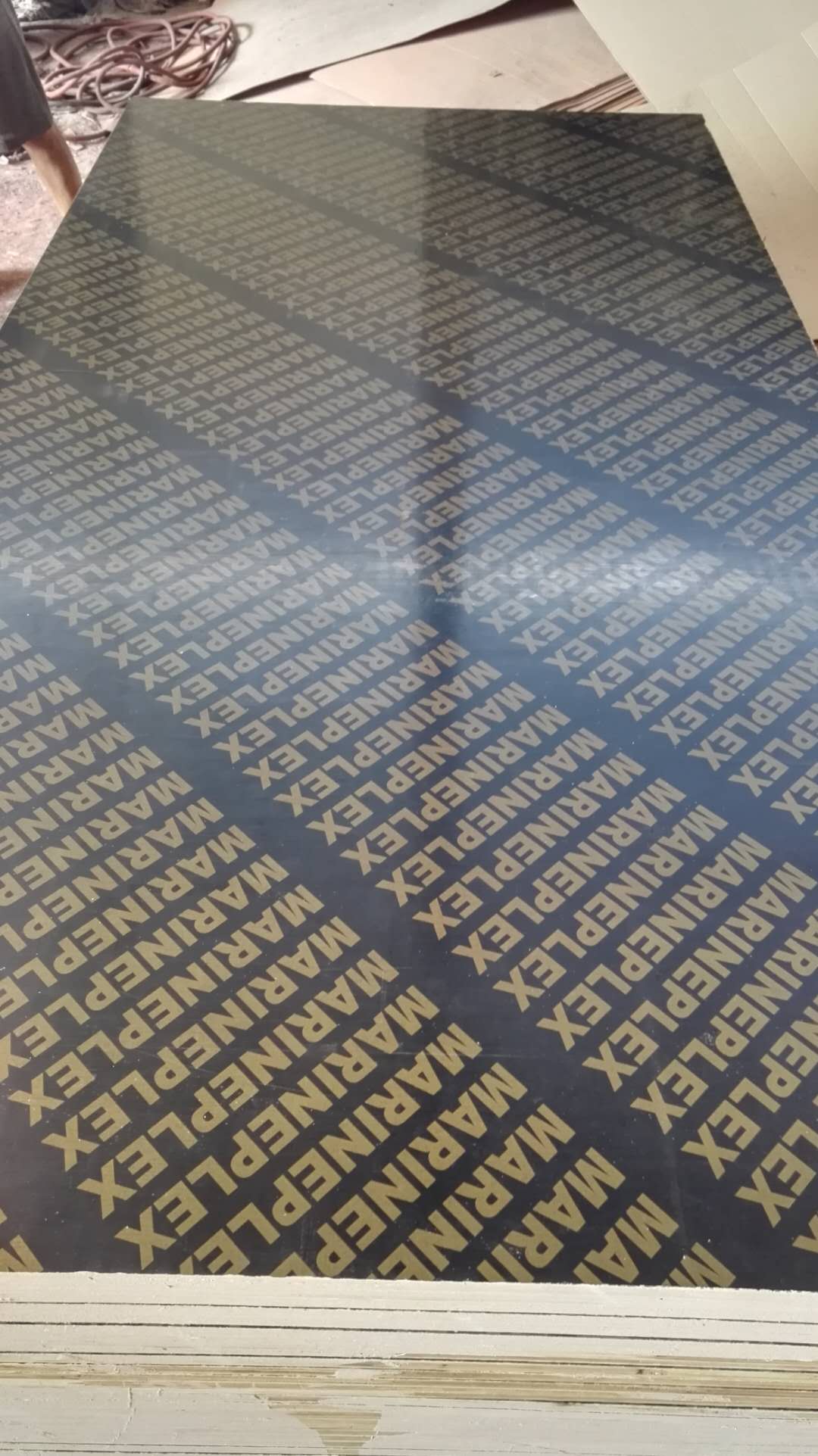 face film 1220x2440mm 18mm Black Film Faced Plywood Marine Construction Formwork Phenolic board