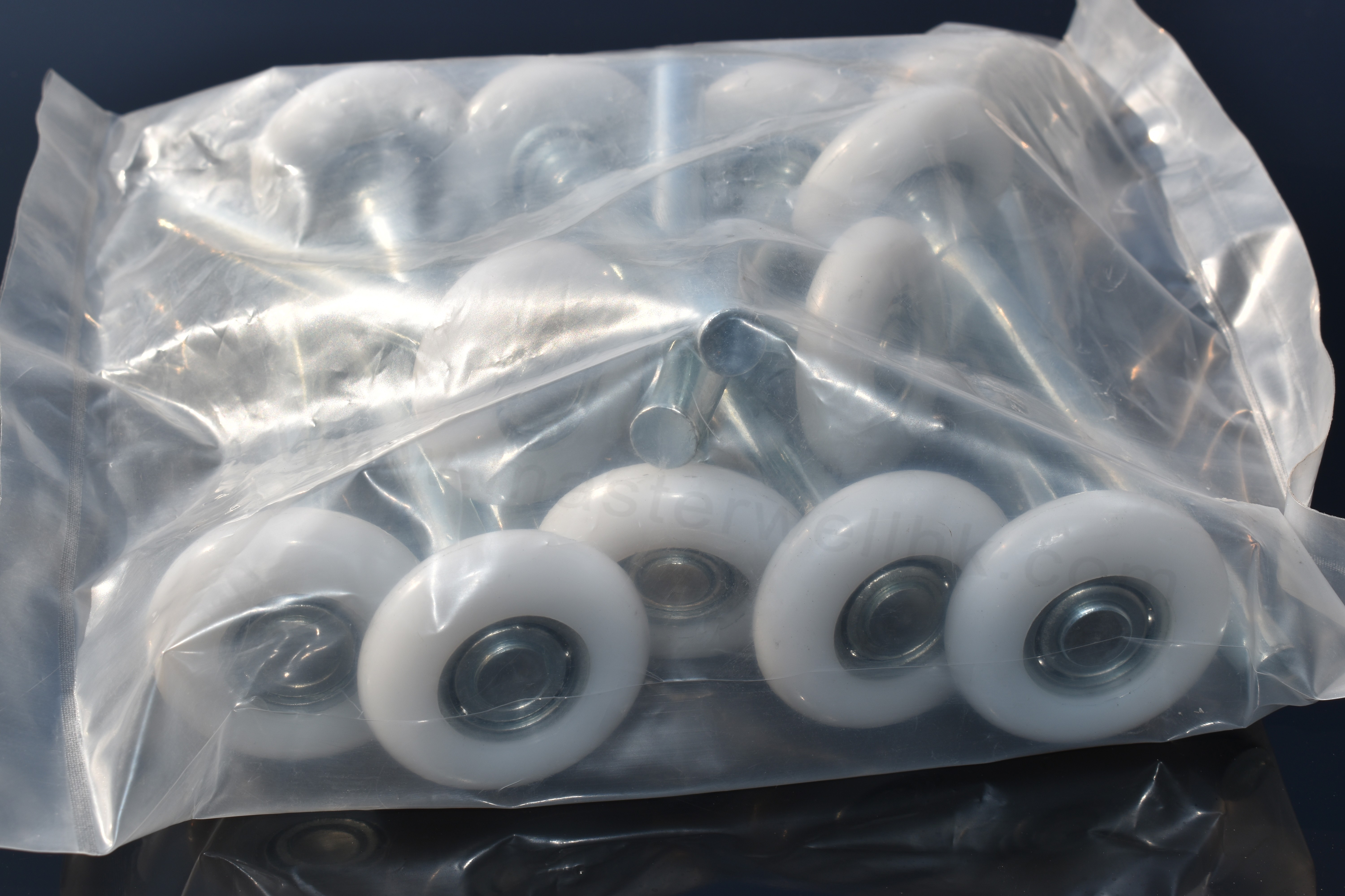 Hot sell 3'' garage door nylon roller with stem and bearing