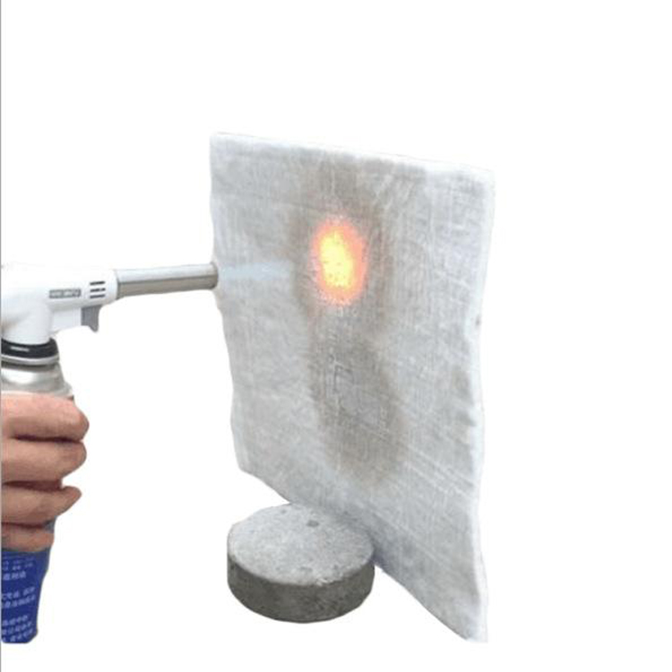 Direct  Supply  PE Air Bubble Aluminium Insulation Sheet / 6 MM Thick Flexible Durable Insulation Material