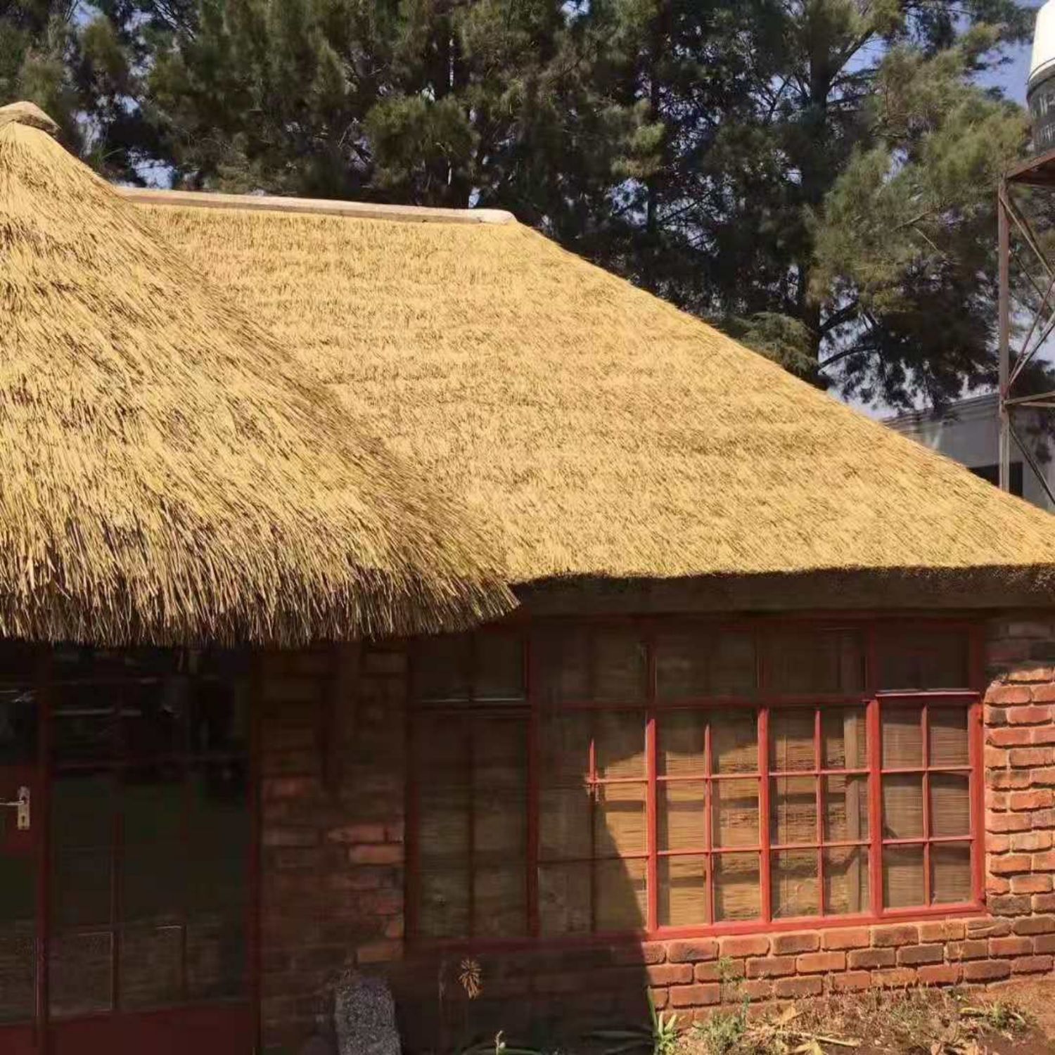 Fireproof Artificial Thatch Roof Materials