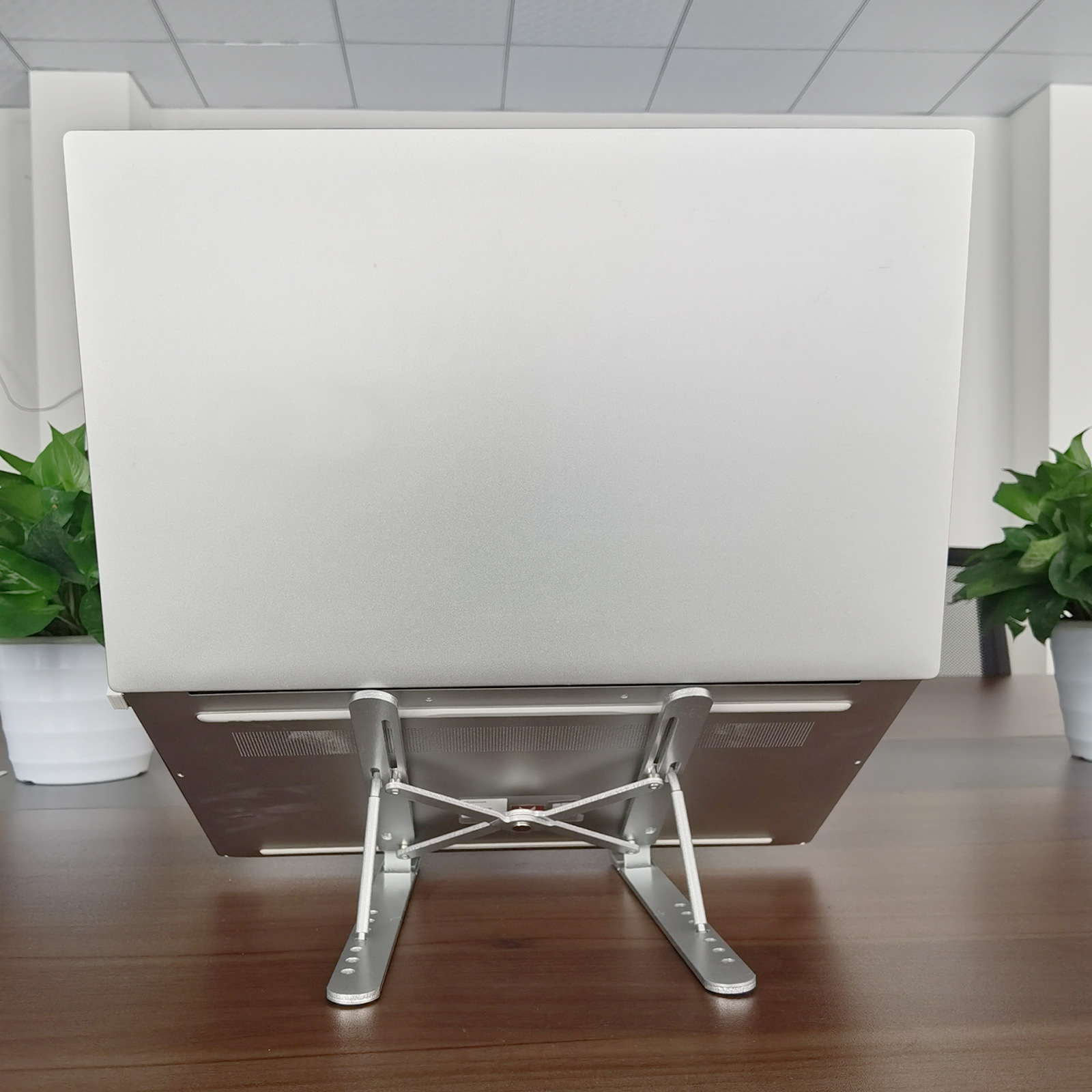 2023 New Arrival Metal Foldable Tablet Pc Stand Holder for Laptop computer/ Ipad/mobile phone