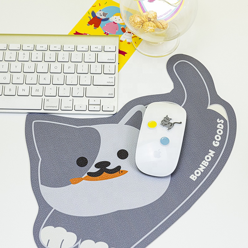 Cat Cartoon Leather Mouse Pads Cute Kawaii Anime Sublimation Gaming Mouse Pads Large r
