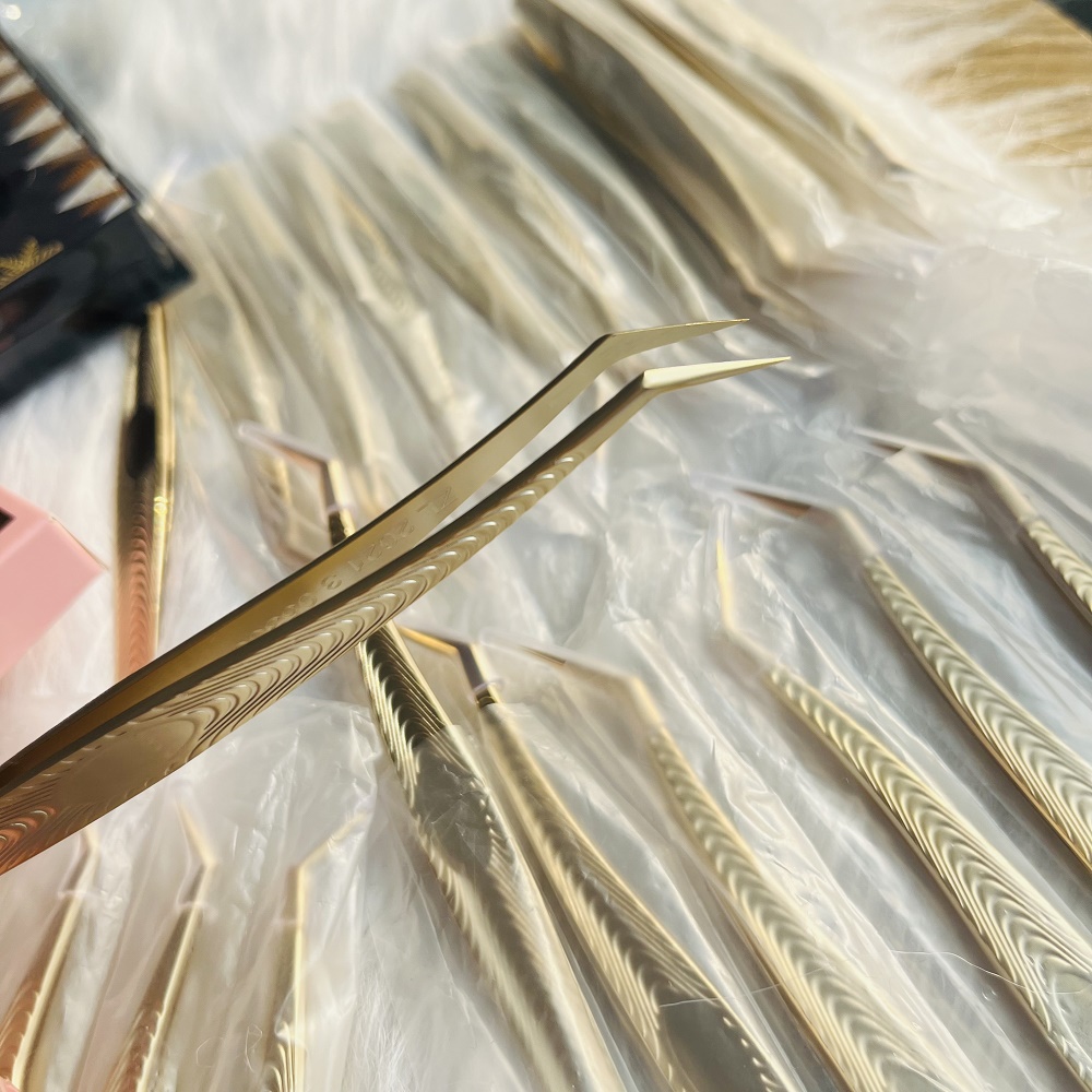   Golden Color Eyelash Extension Tweezers Kits tweezers Professional Stainless Steel Volume Eyebrow Tweezer