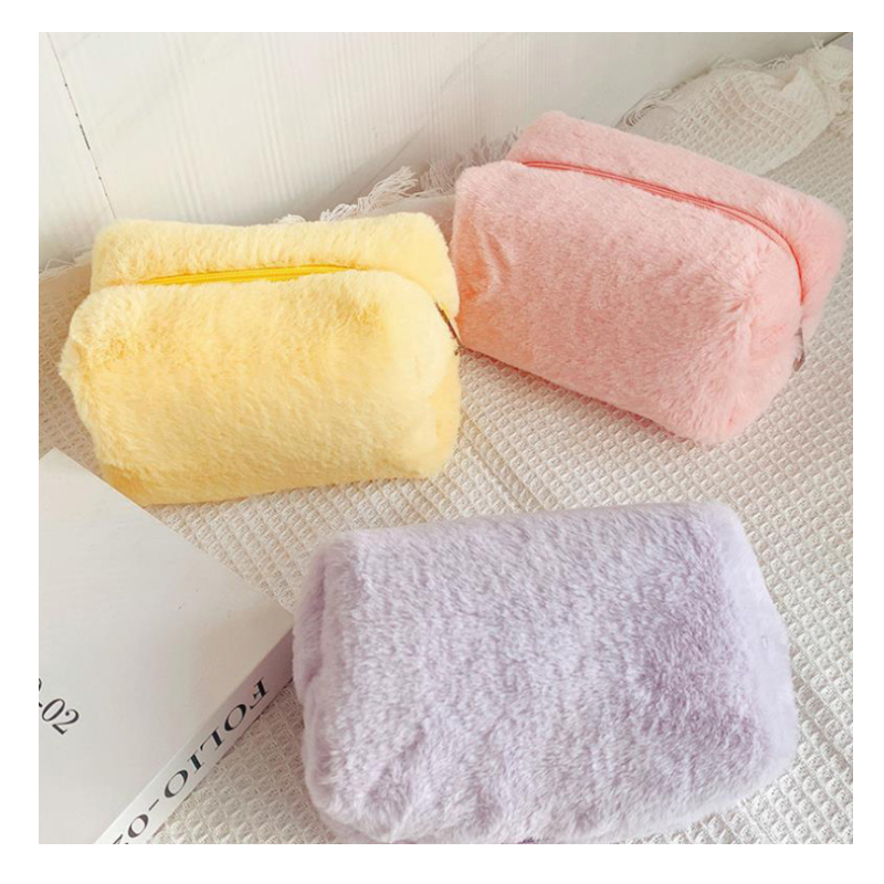 Fashion Design Soft Faux Fur Petty Pastel Fluffy Furry Make Up Bag Cosmetic Pouch Case