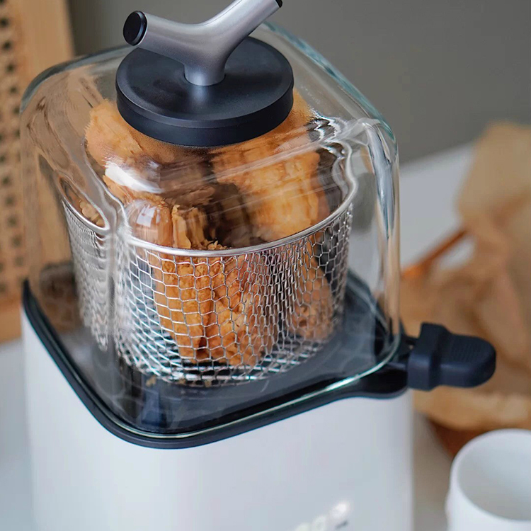 Small Kitchen Appliance  intelligent Electric Air Fryer without oil