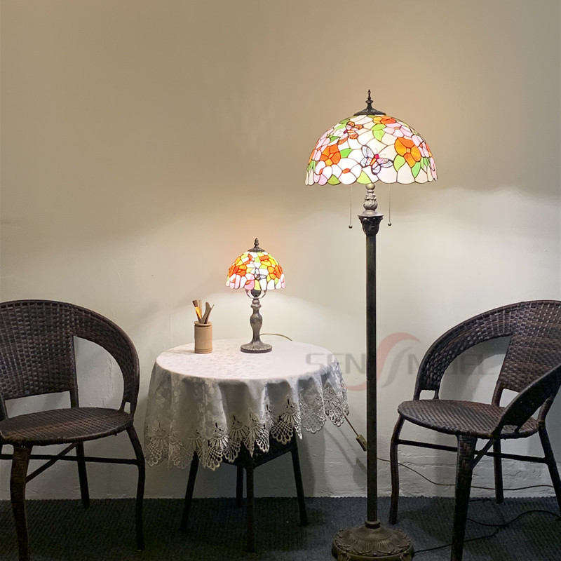 Stained Church Glass Tiffany Style Hand Welded Art Lampshade Vintage Floor-to-ceiling lamp