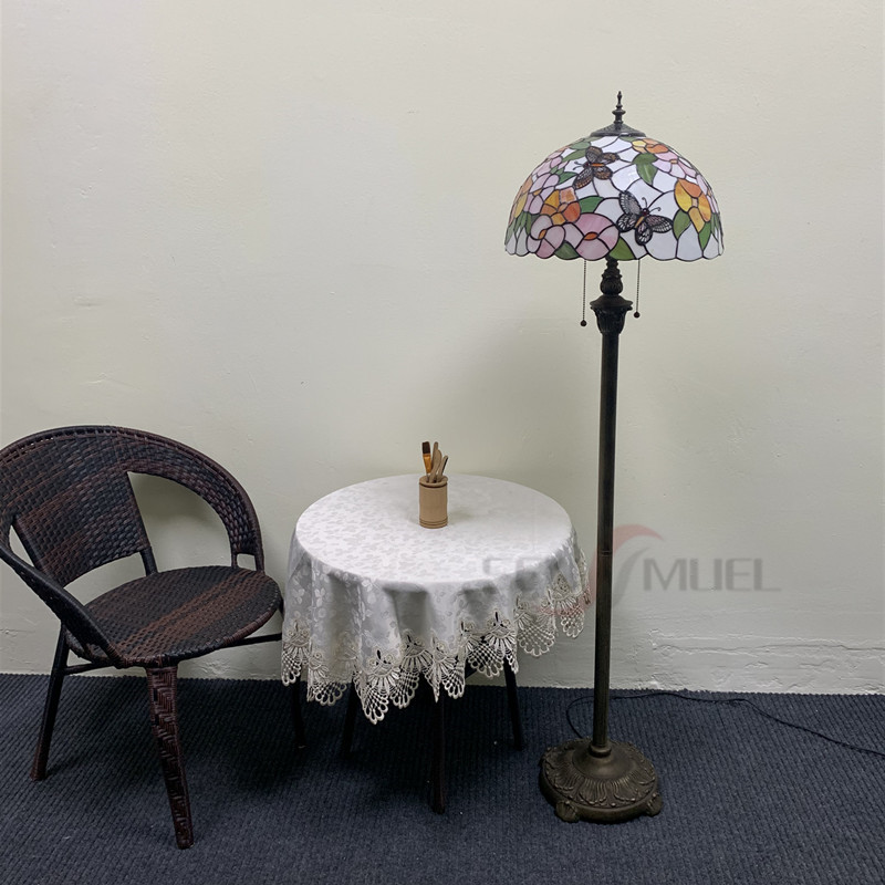 Stained Church Glass Tiffany Style Hand Welded Art Lampshade Vintage Floor-to-ceiling lamp