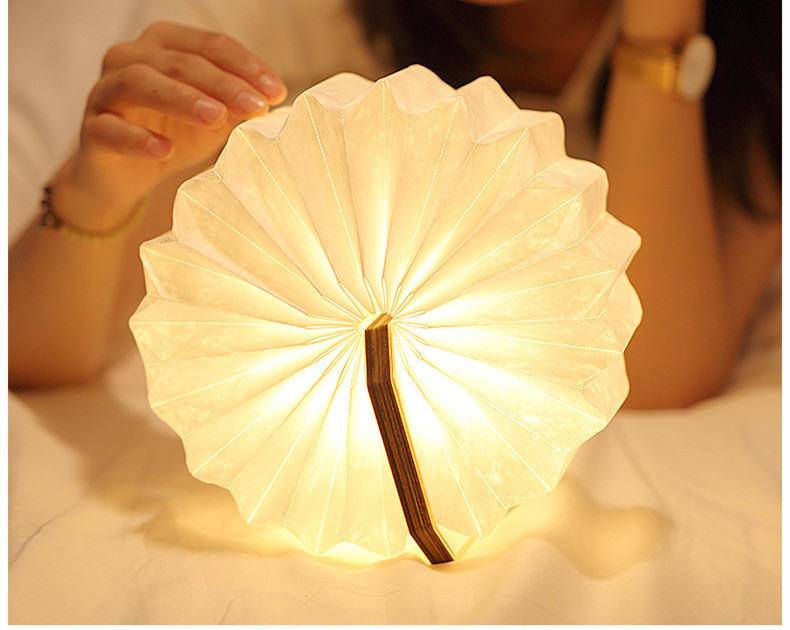 Creative Gifts Foldable Organ Lamp Book Wooden Book Light Folding Led Book Lamp For Lighting Decoration