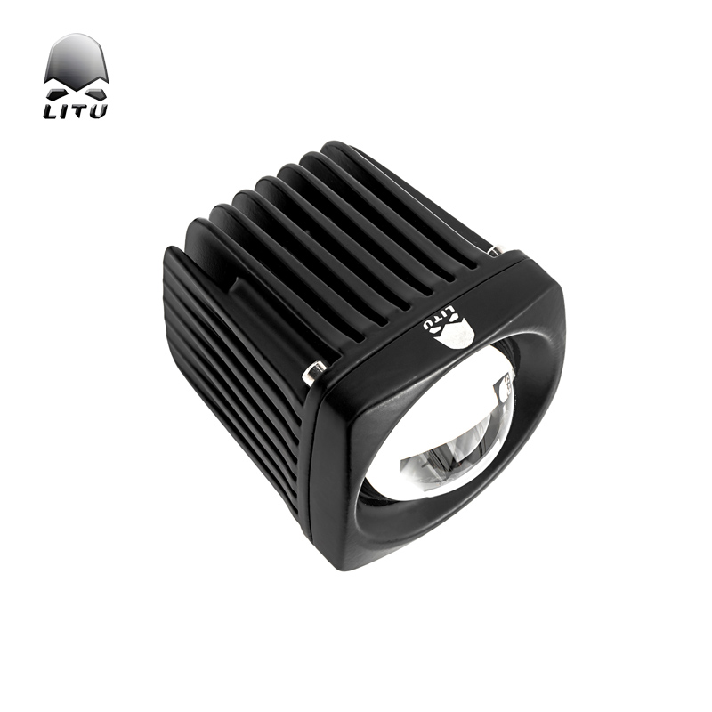 2.5 inch led spotlight motorcycle auxiliary driving lamp 30w high bright mini work light off-road car lighting system