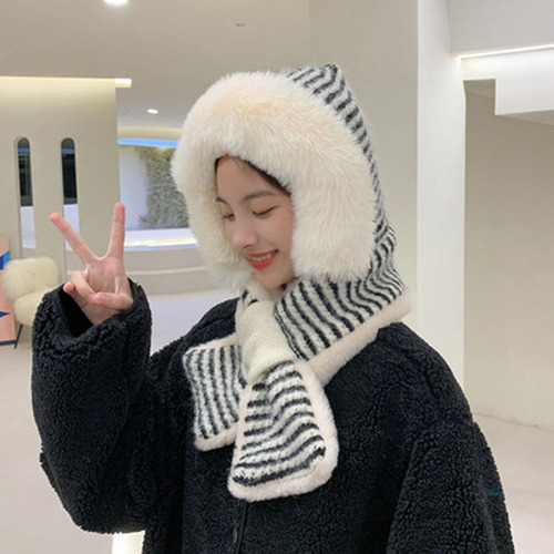 Fashion Designed Striped Plush Hats and Scarfs Winter Thickened Pullover Hat Warm Scarf