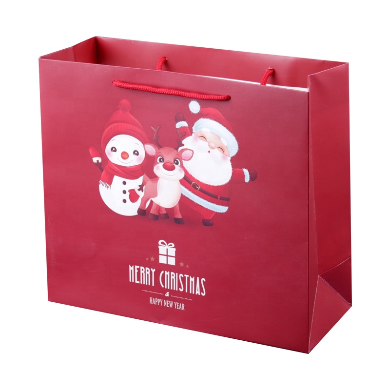   Christmas exquisite cartoon gift wrapping paper bag shopping bag