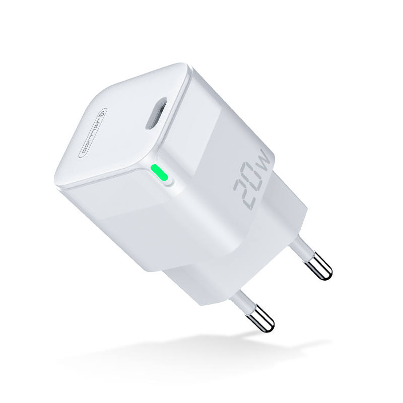 Trending product LED light PD 20W fast charge portable power station mini mobile charger phone charger